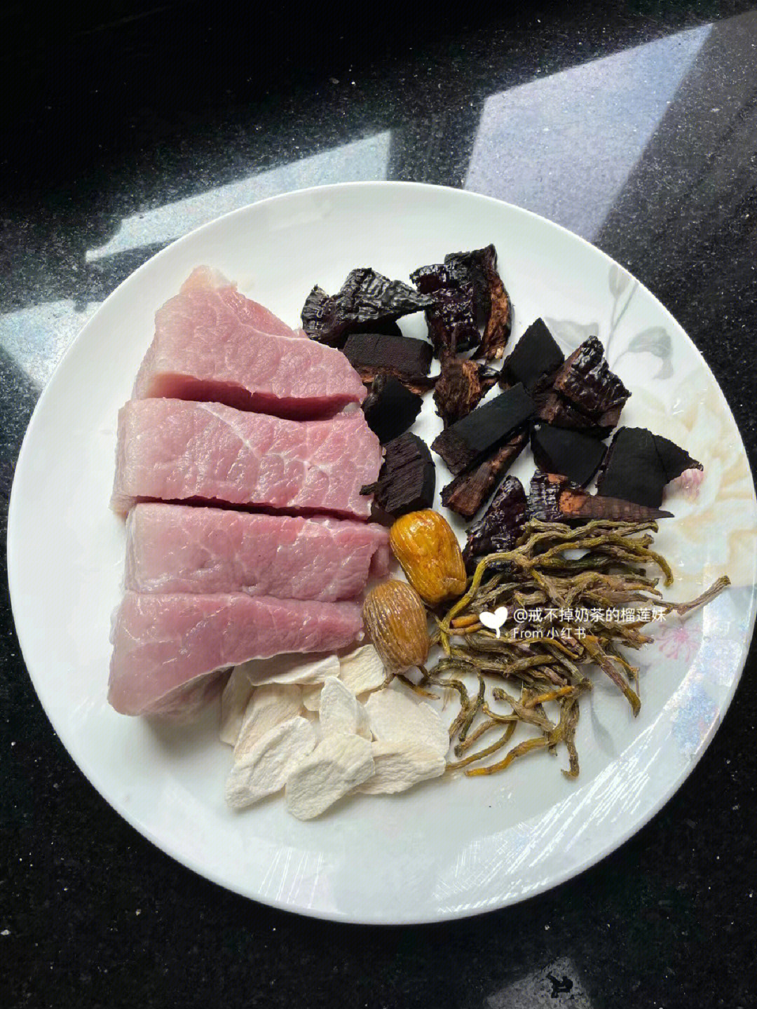 白芍石斛瘦肉汤图片