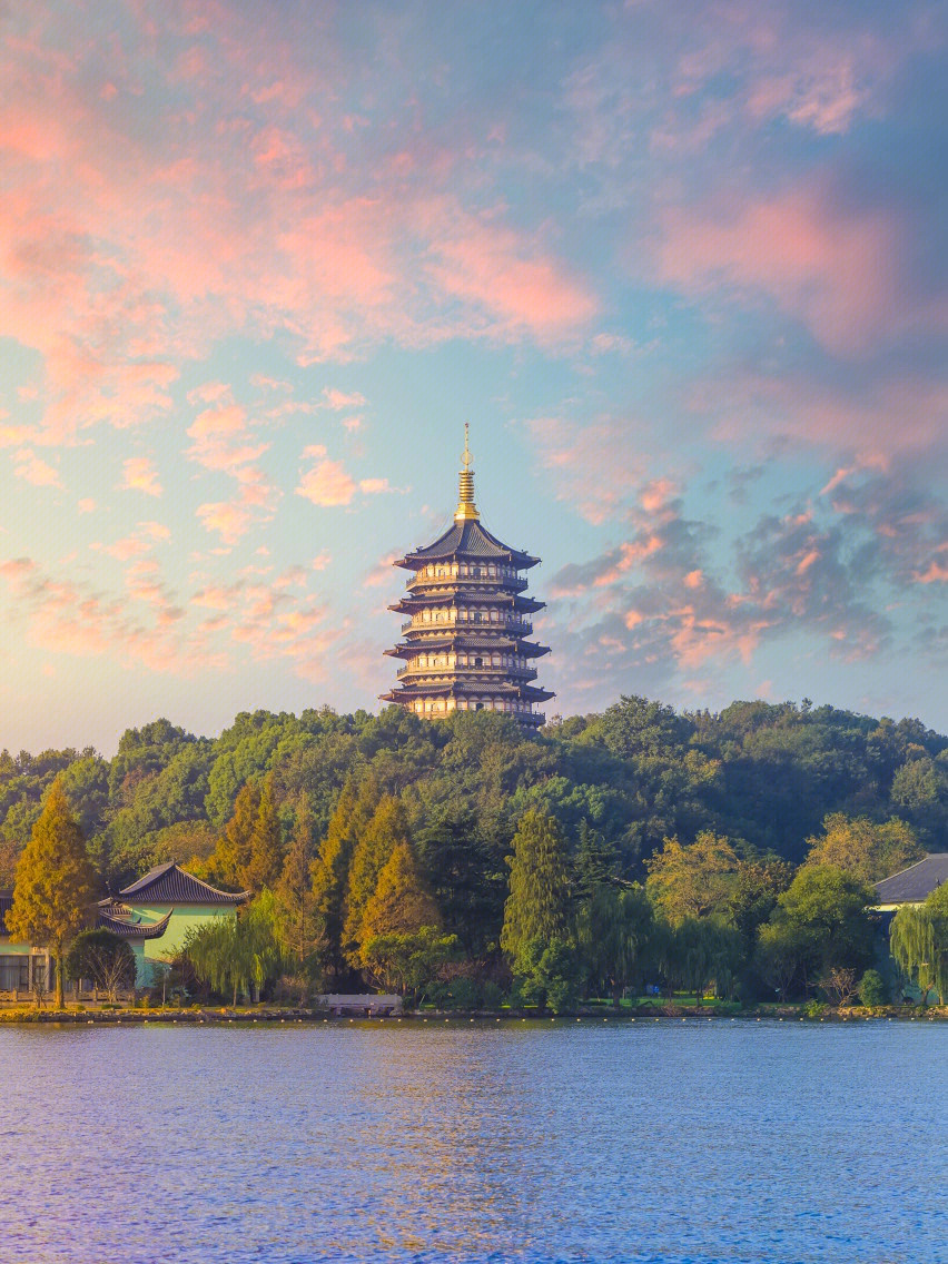 杭州的旅游十大景点图片