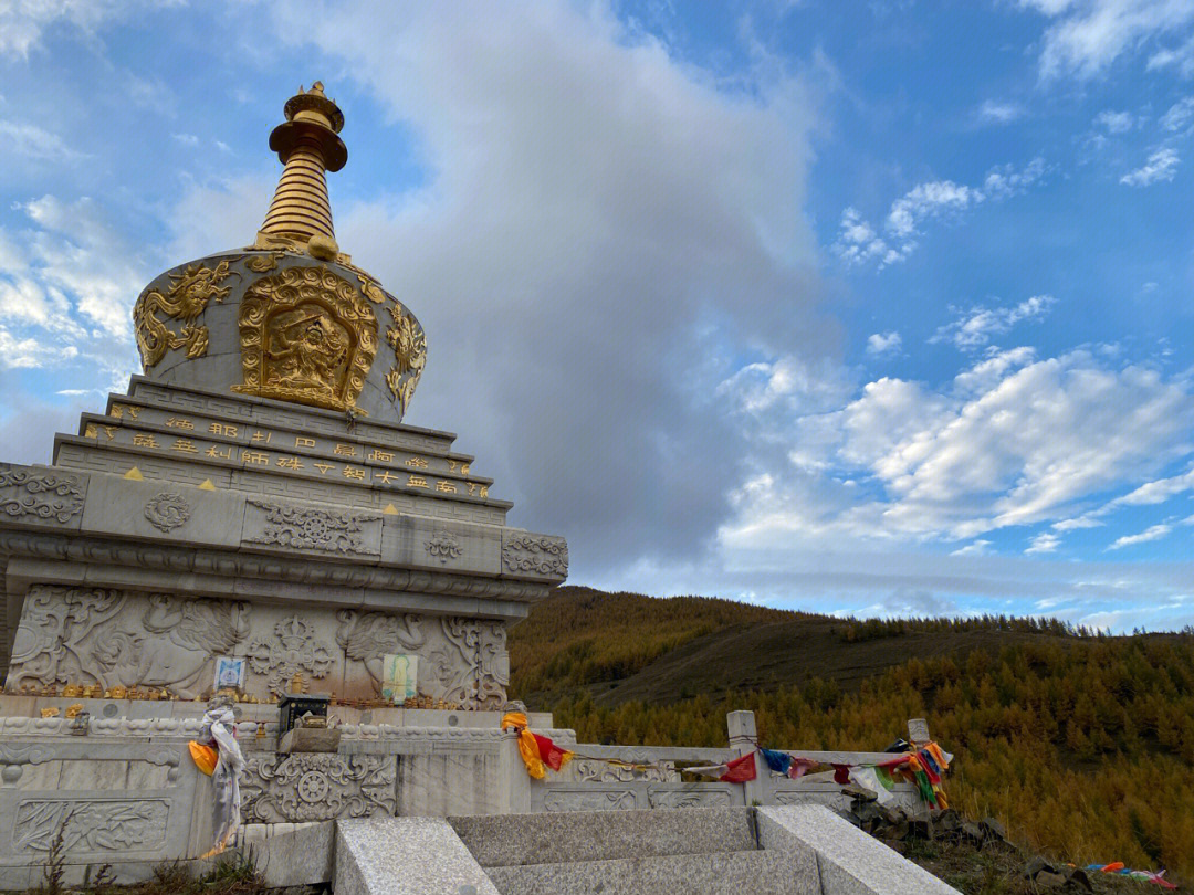 五台山广化寺舍利塔图片