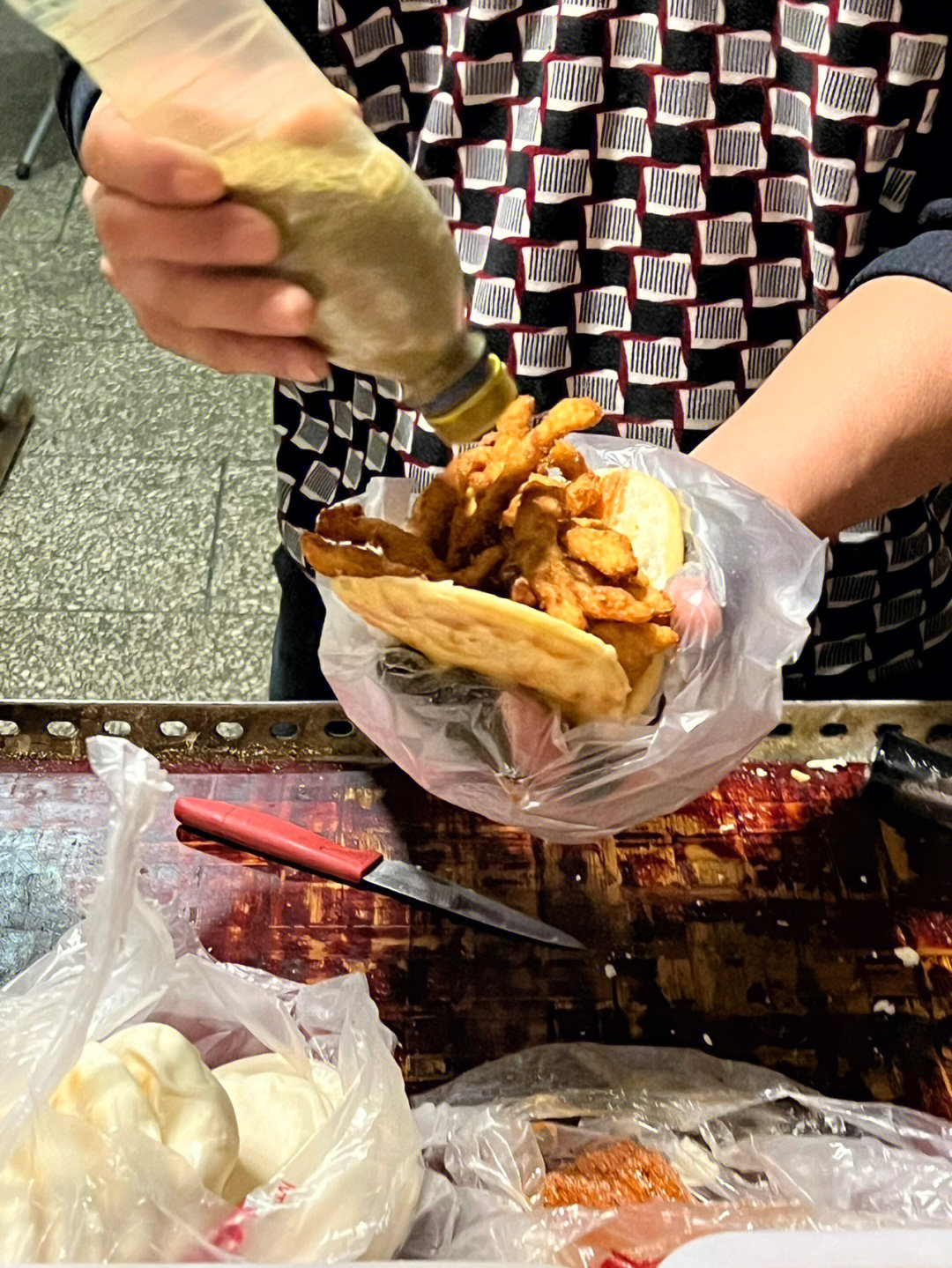 济南有名的鸡柳夹烧饼