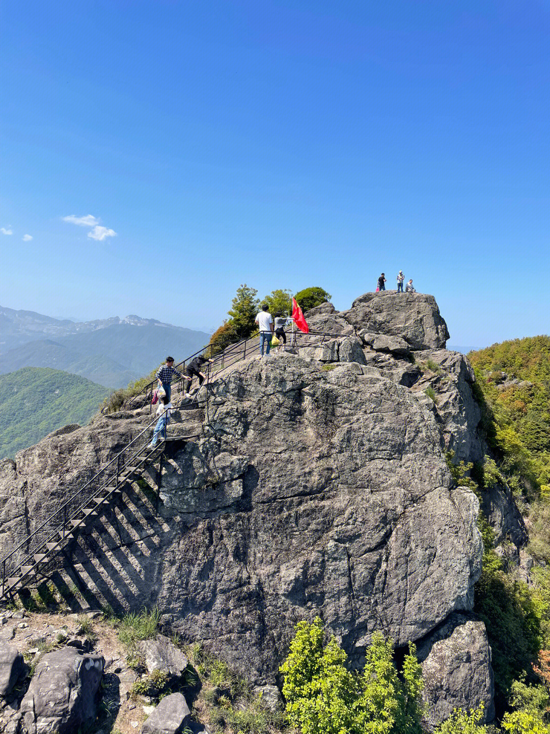 天衡山山顶仙灵图片