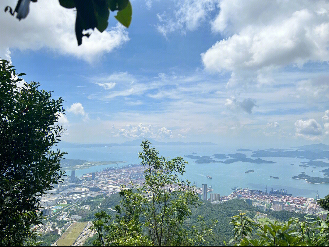 区位置:深圳罗湖区莲塘街道罗沙路2076号交通1,自驾:梧桐山风景名胜区