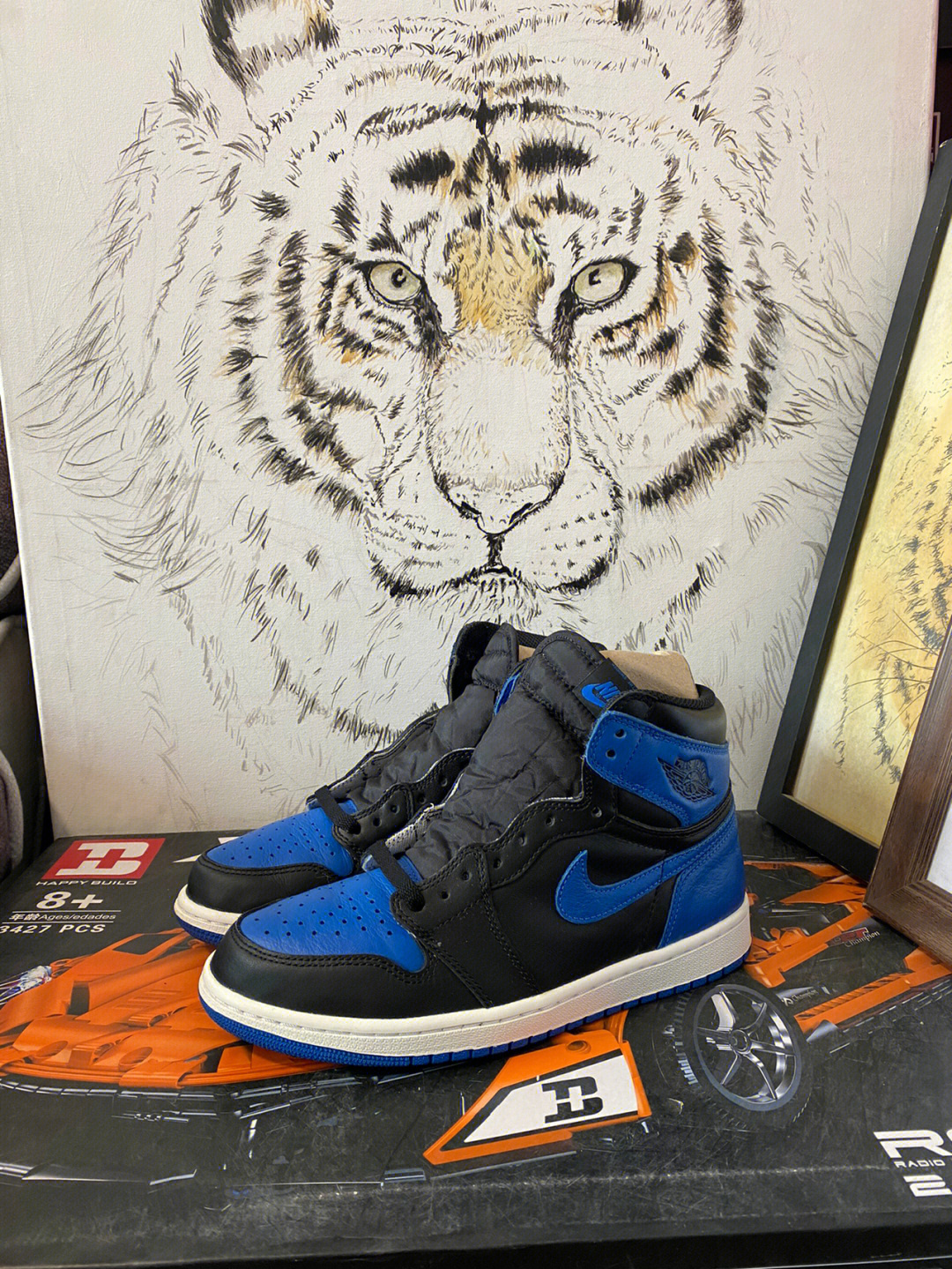 aj1white royal皇家蓝图片