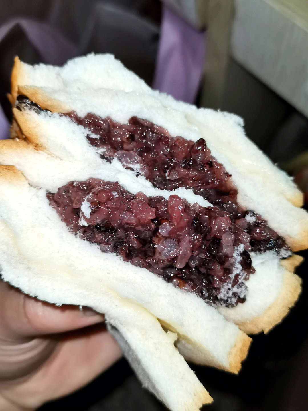 玛呖德紫米面包