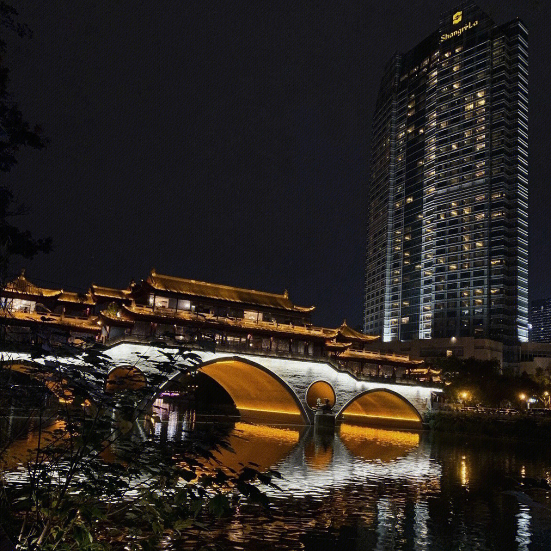 成都廊桥餐厅简介图片