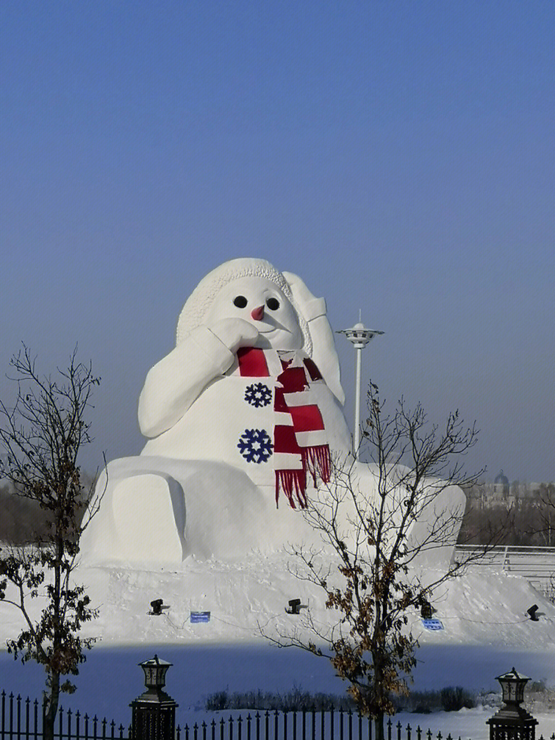 哈尔滨的大雪人