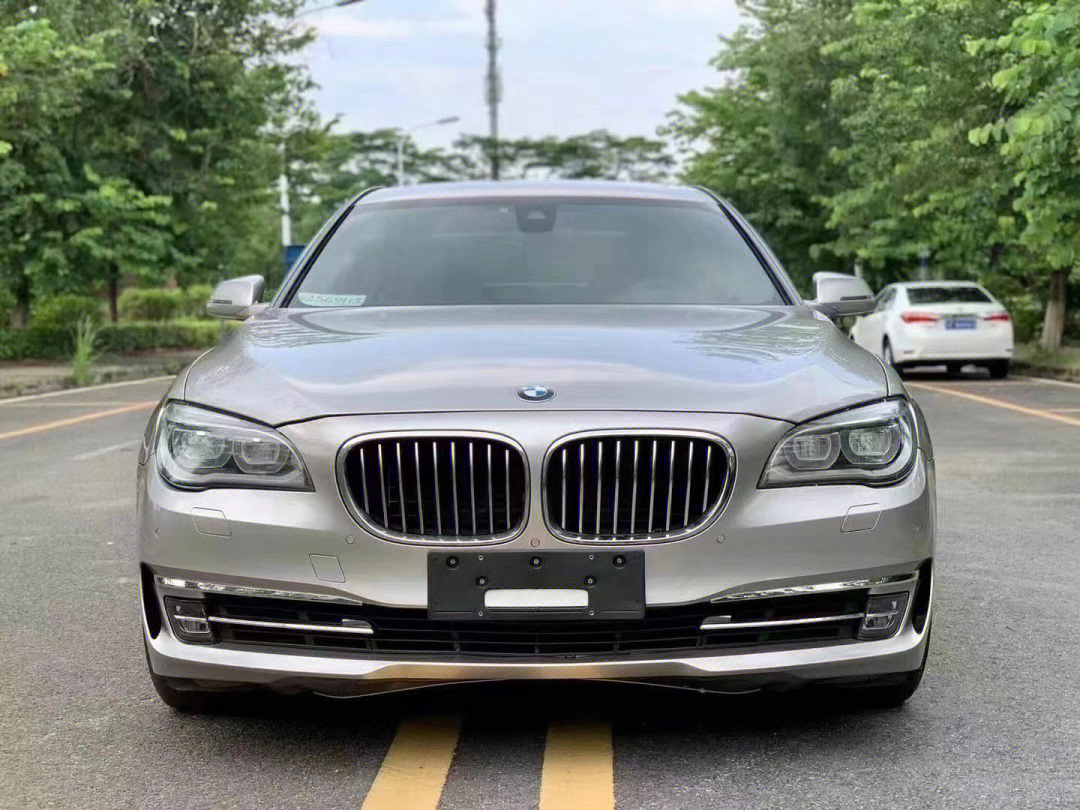 15年宝马750li