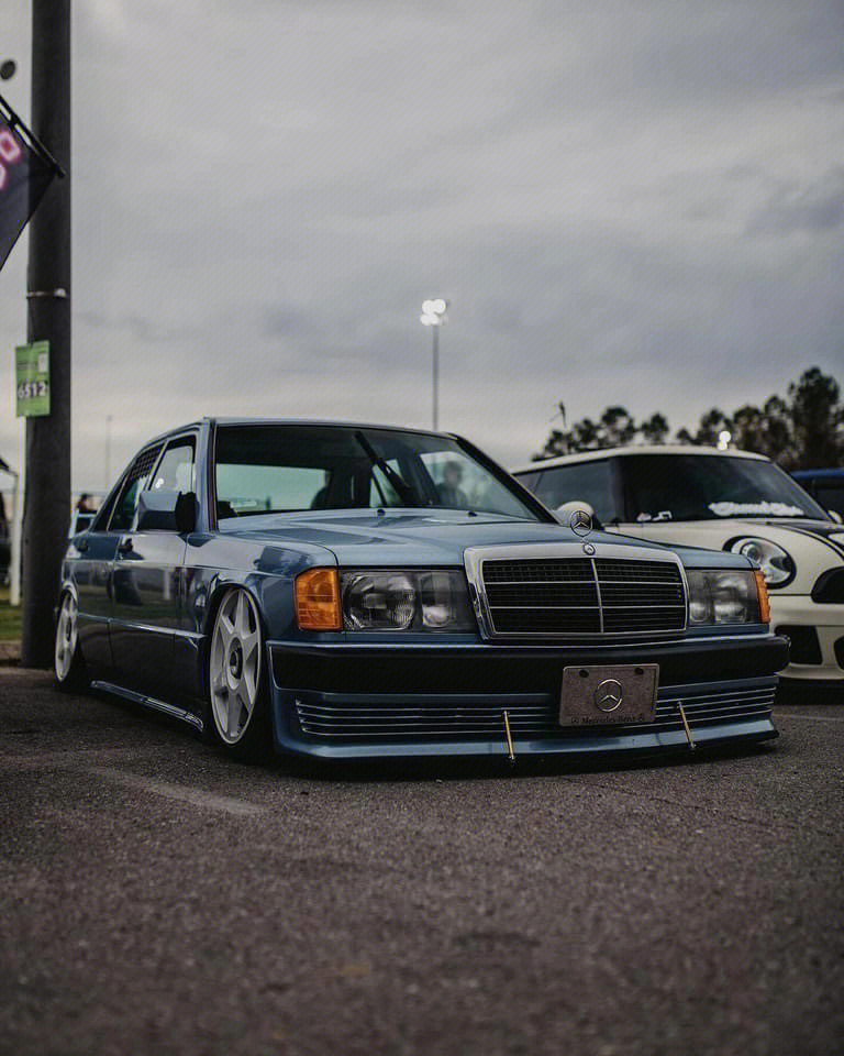 老爷车mercedesbenz190e