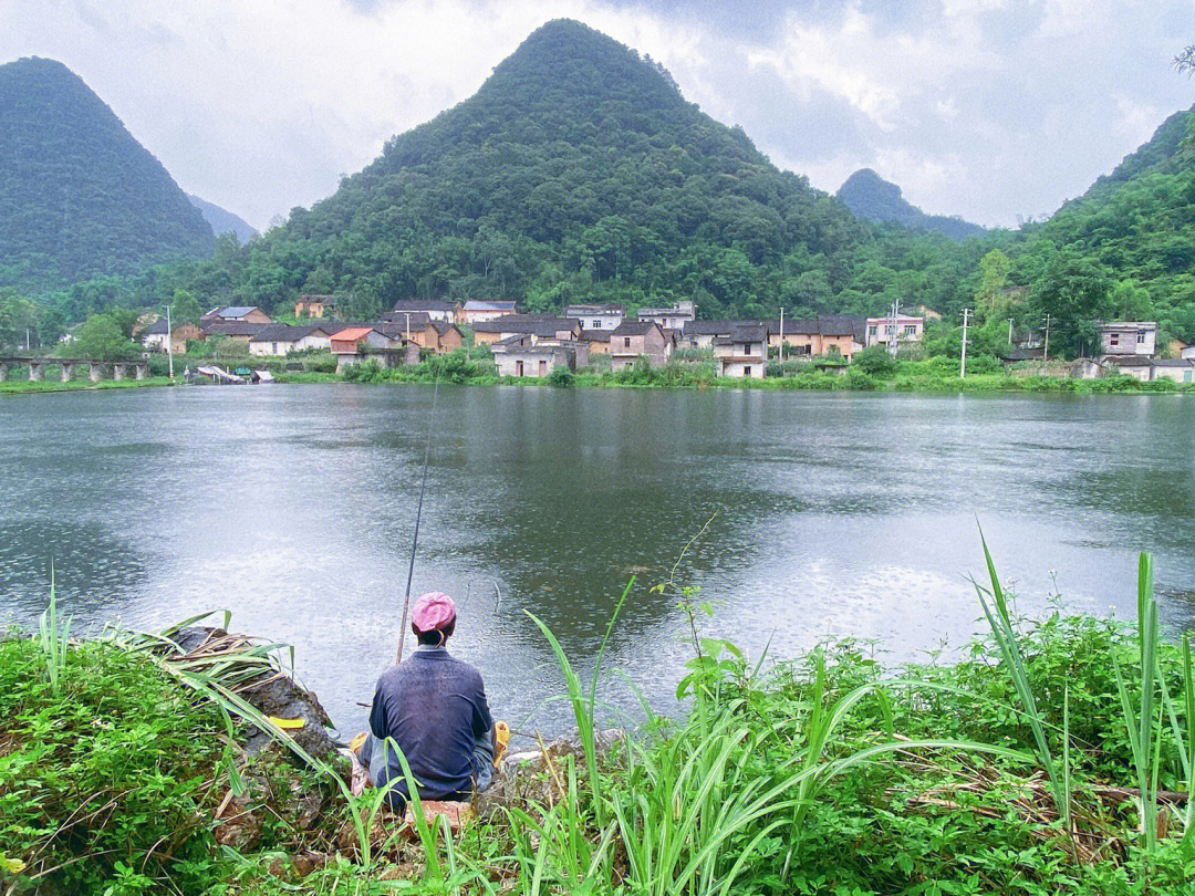 感觉风景还是很不错的94图1-4是在冷水村,这个村子被水淹了.