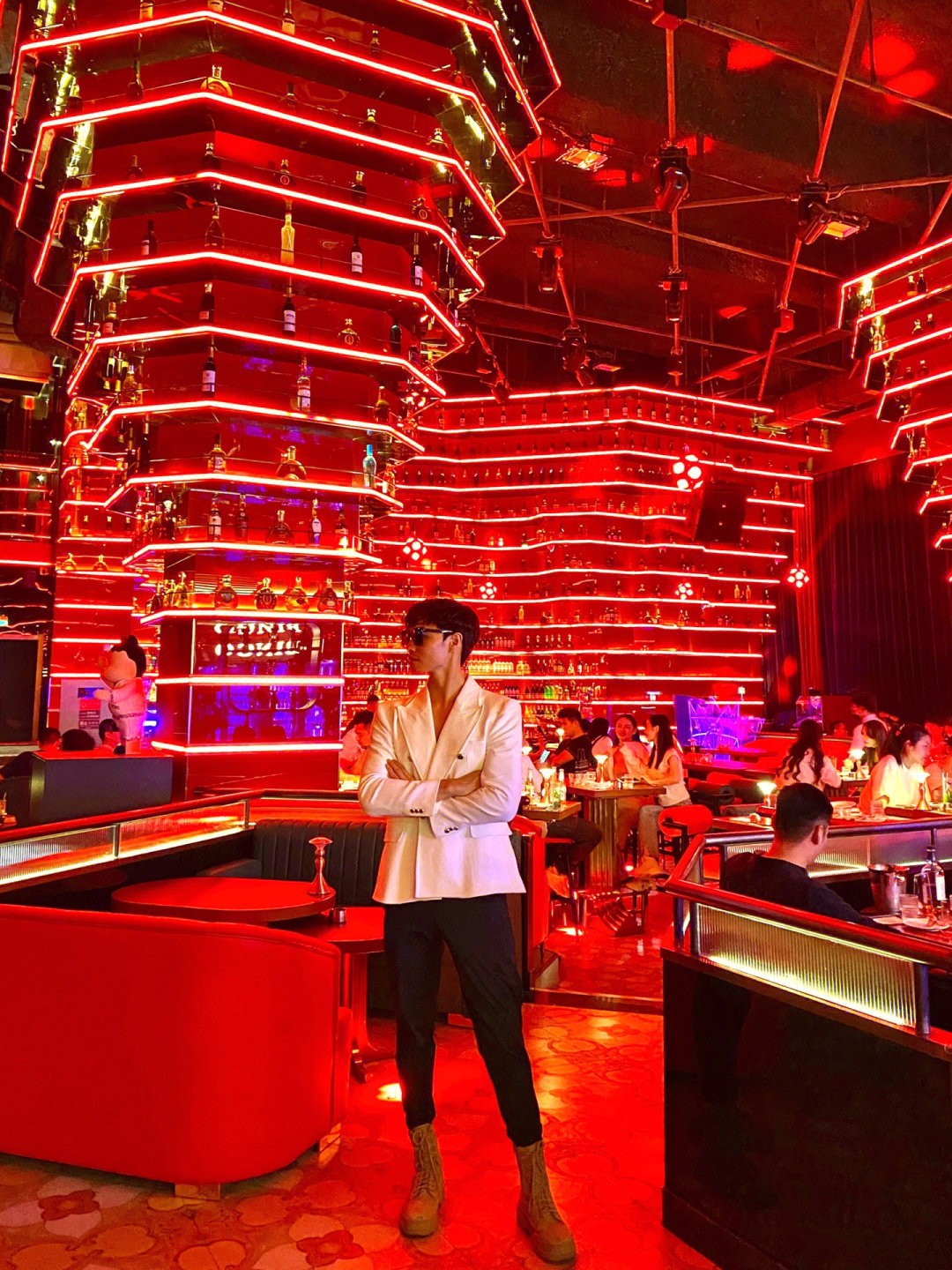 上海ninja酒吧老板图片