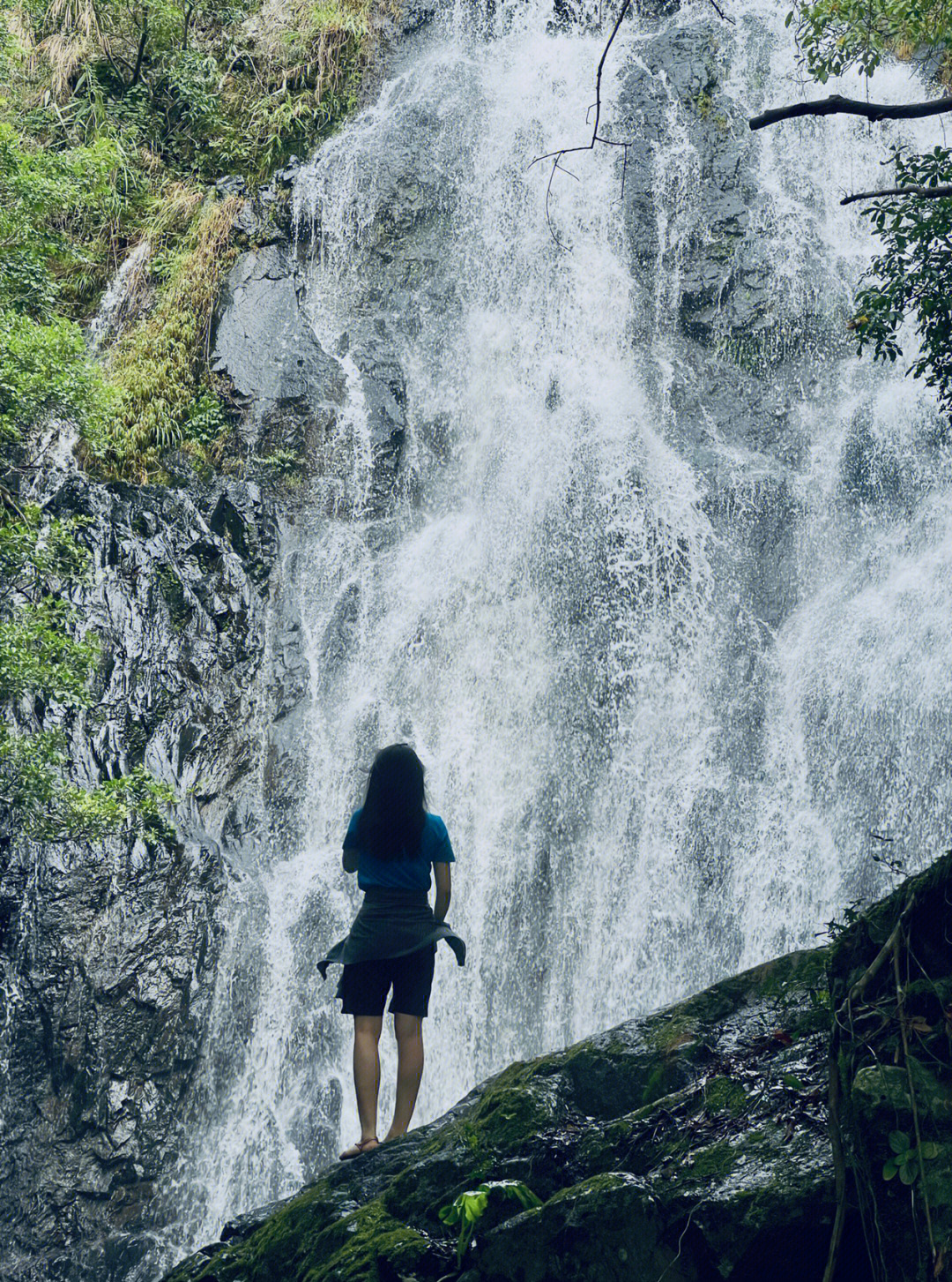 深圳周边游梧桐山老虎涧