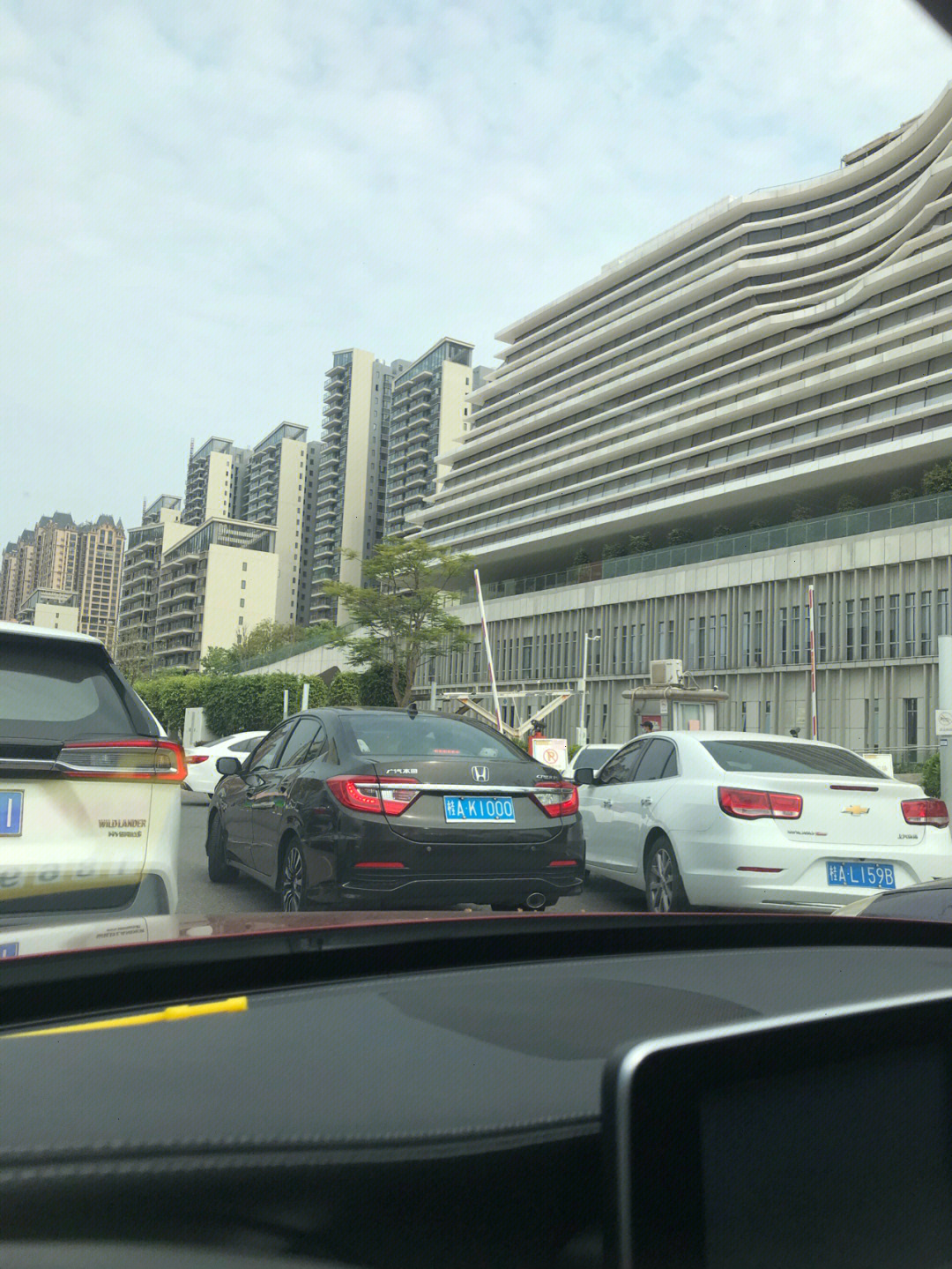 湖南省图书馆停车图片