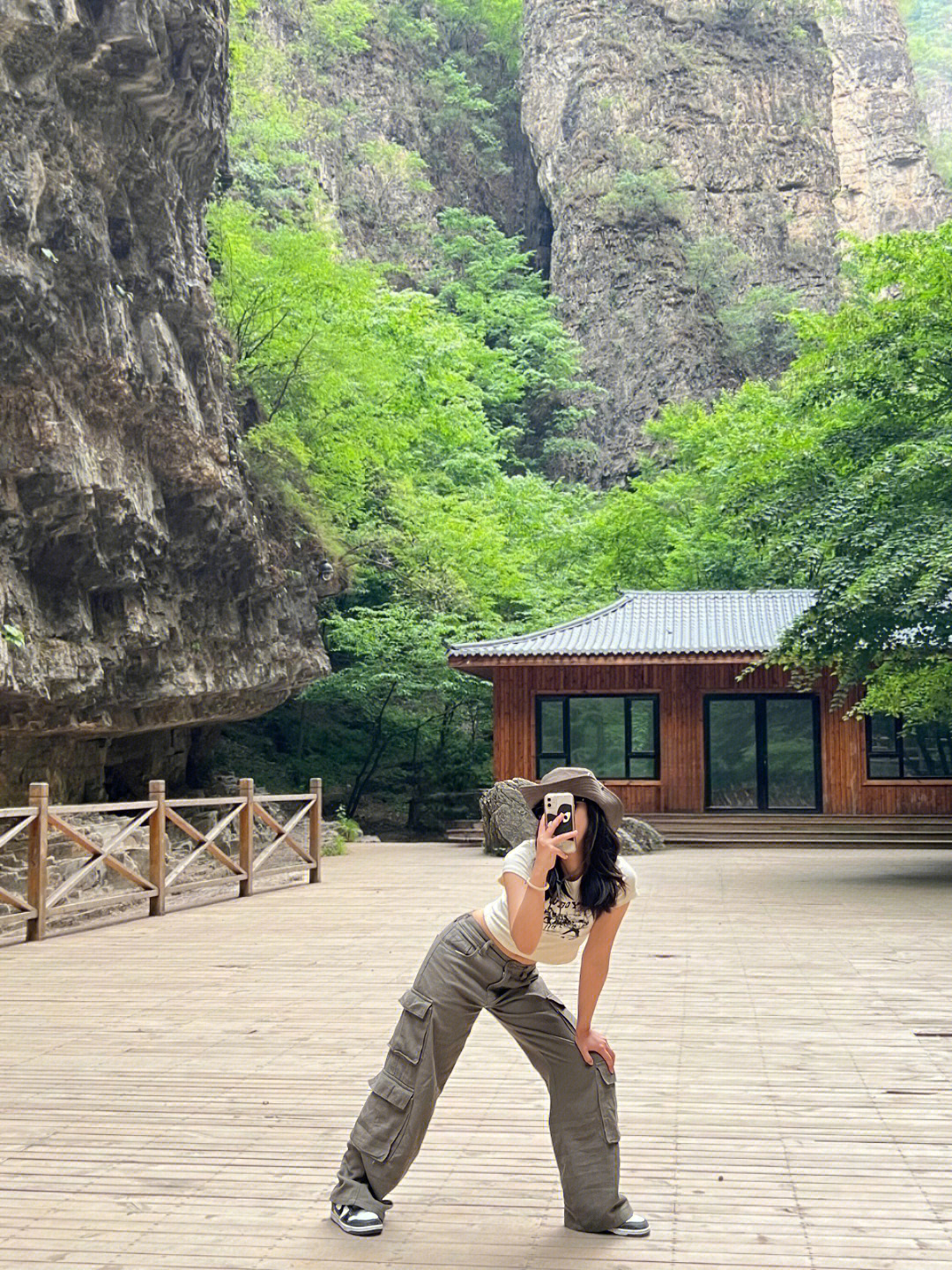 野三坡旅游美女图片图片