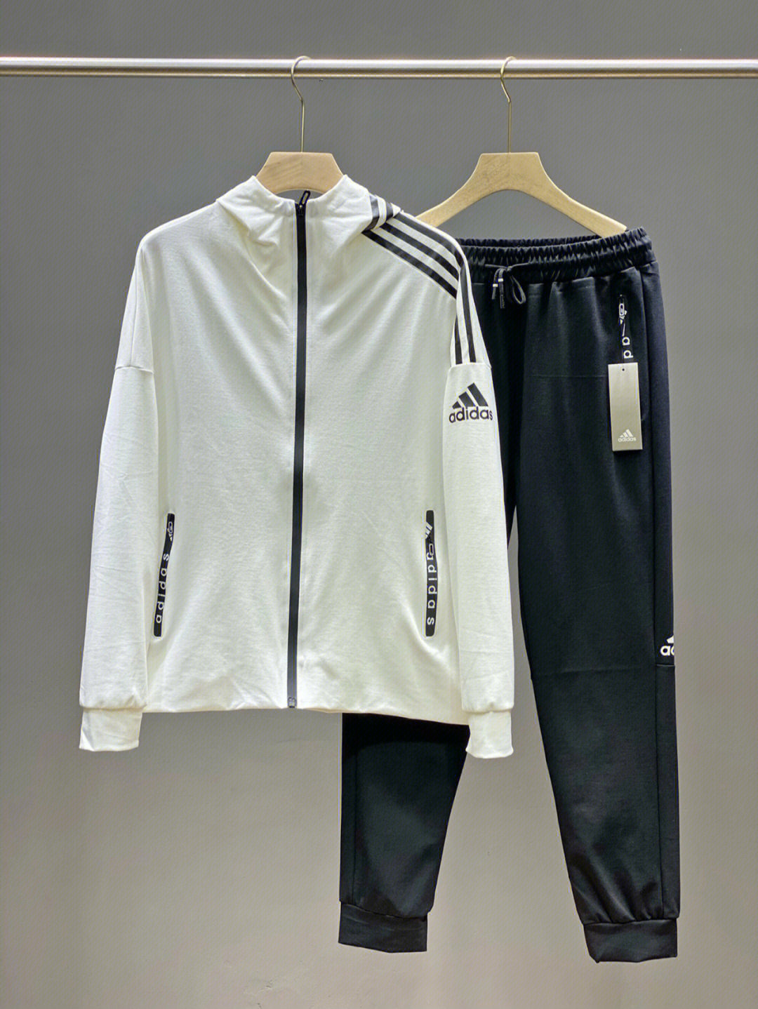 adidas阿迪套装adidas阿迪达斯2022早秋新