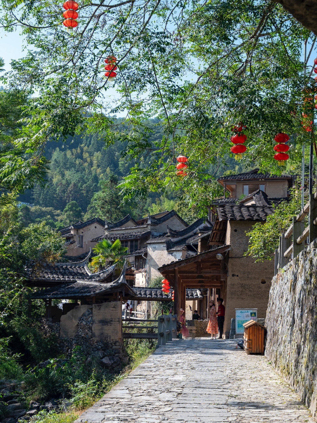 福建绝美村落续人间烟火气屏南龙潭村