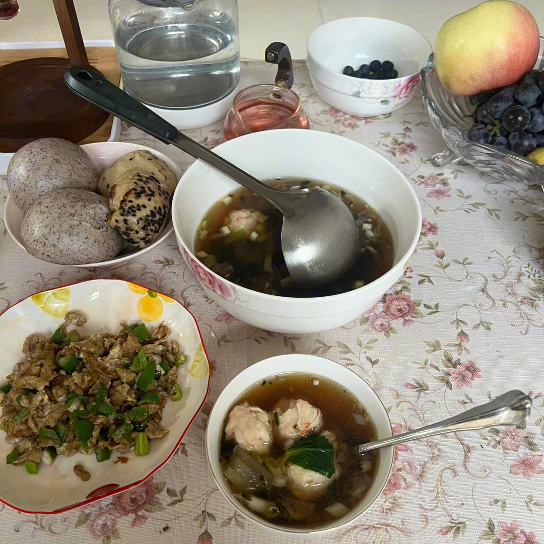 孕妇餐进食图片