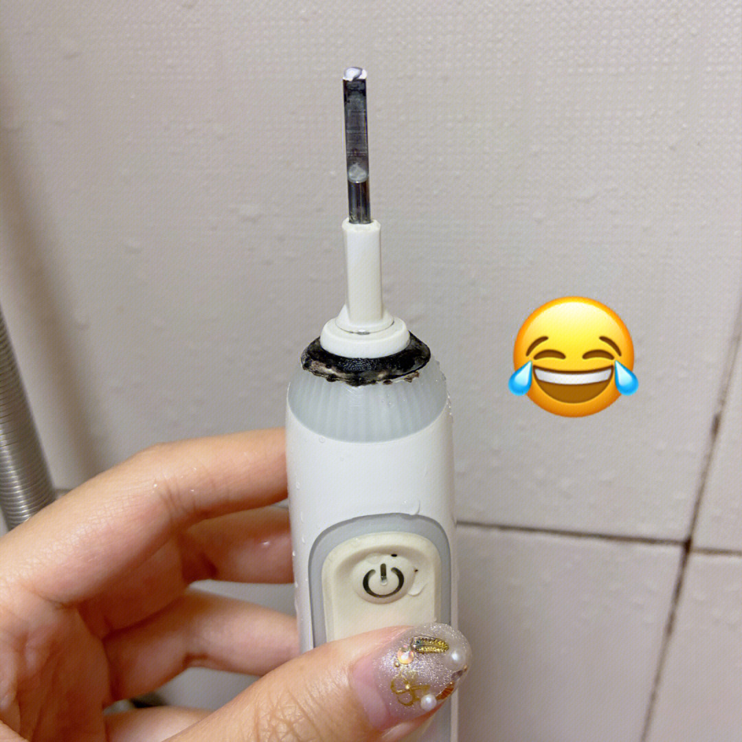 电动牙刷自慰技巧图片