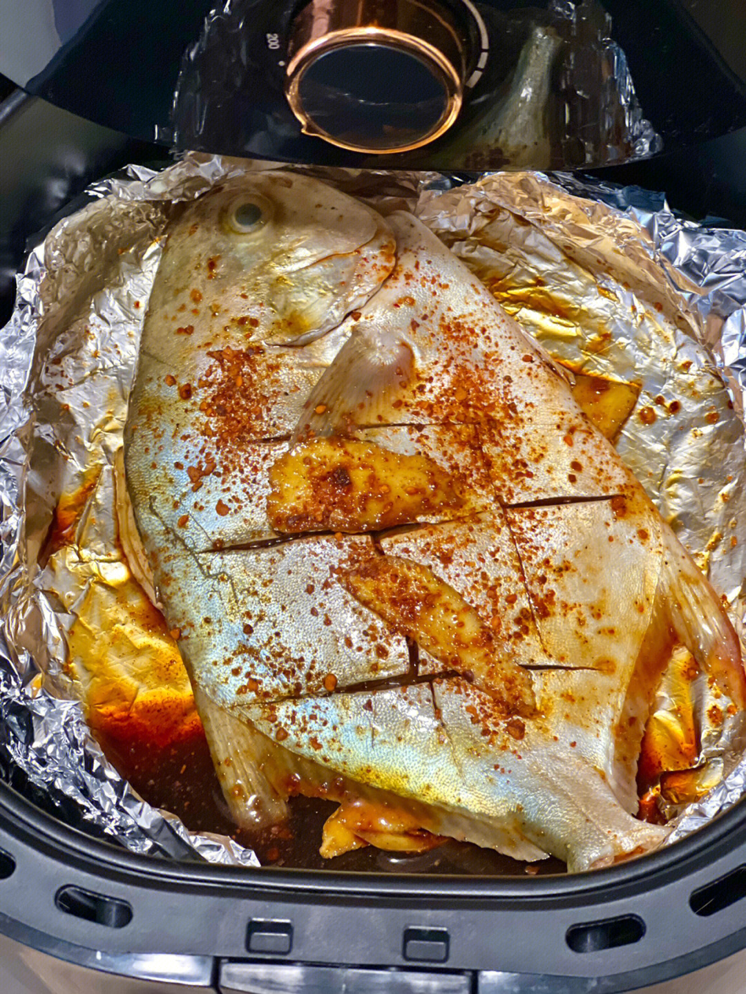 烤鲳鱼的做法图片