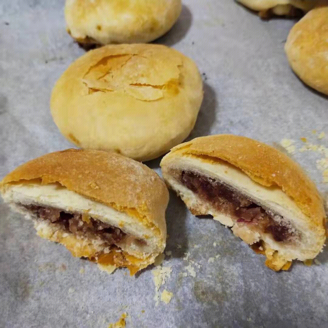 河南郑州老卫鲜花饼图片