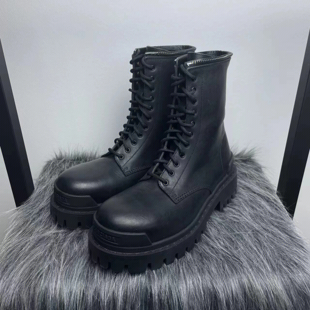 balenciagastrike拉链马丁靴