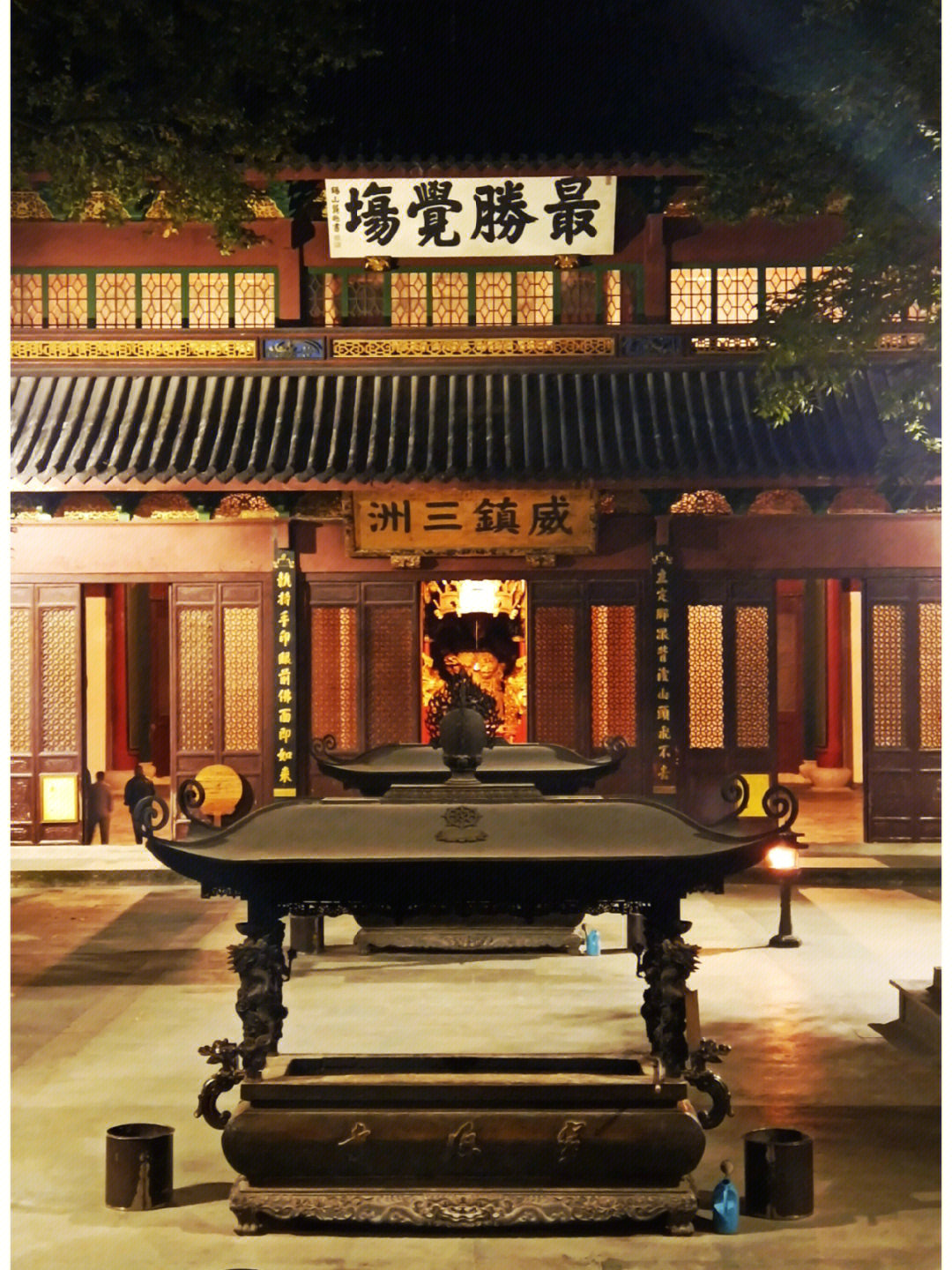 夜游灵隐寺随笔