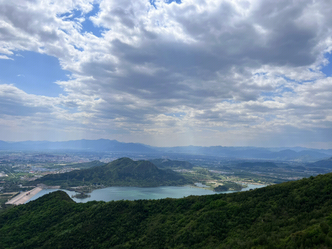 五一出游好去处北京蟒山森林公园