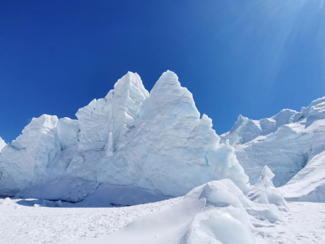 冰川王子珠峰被挖空了图片