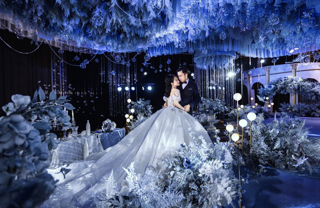 的走心婚礼/梦幻城堡 婚礼策划:@钦州新一极婚礼策划 婚礼策划师:刘柳