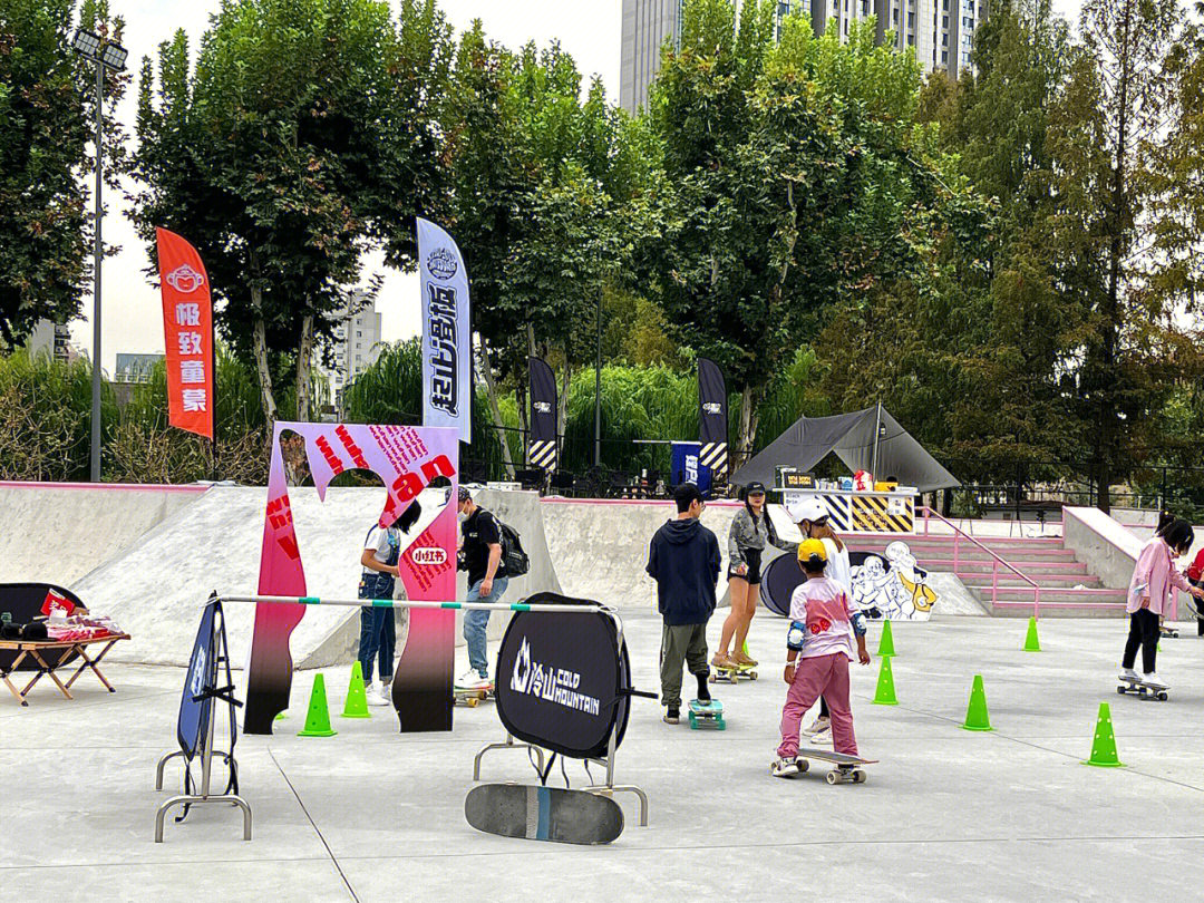 武汉滑板公园图片