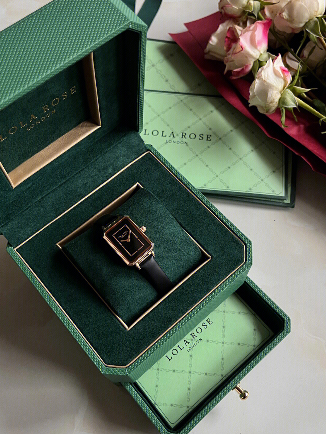 手表界的卷王lolarose08包装像珠宝盒
