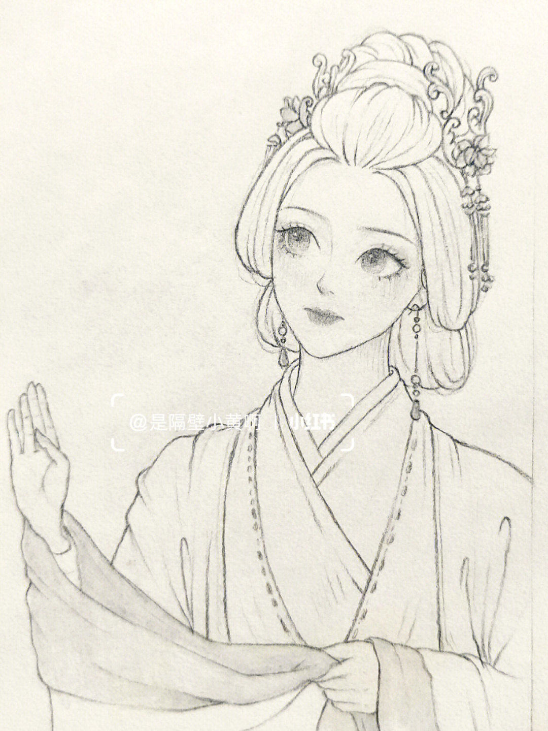 线稿  #古风线稿人像  #古风手绘  #速写  #画画的日常  #薯队@ 