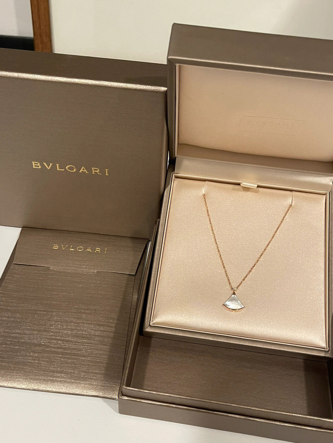 bvlgari uk图片