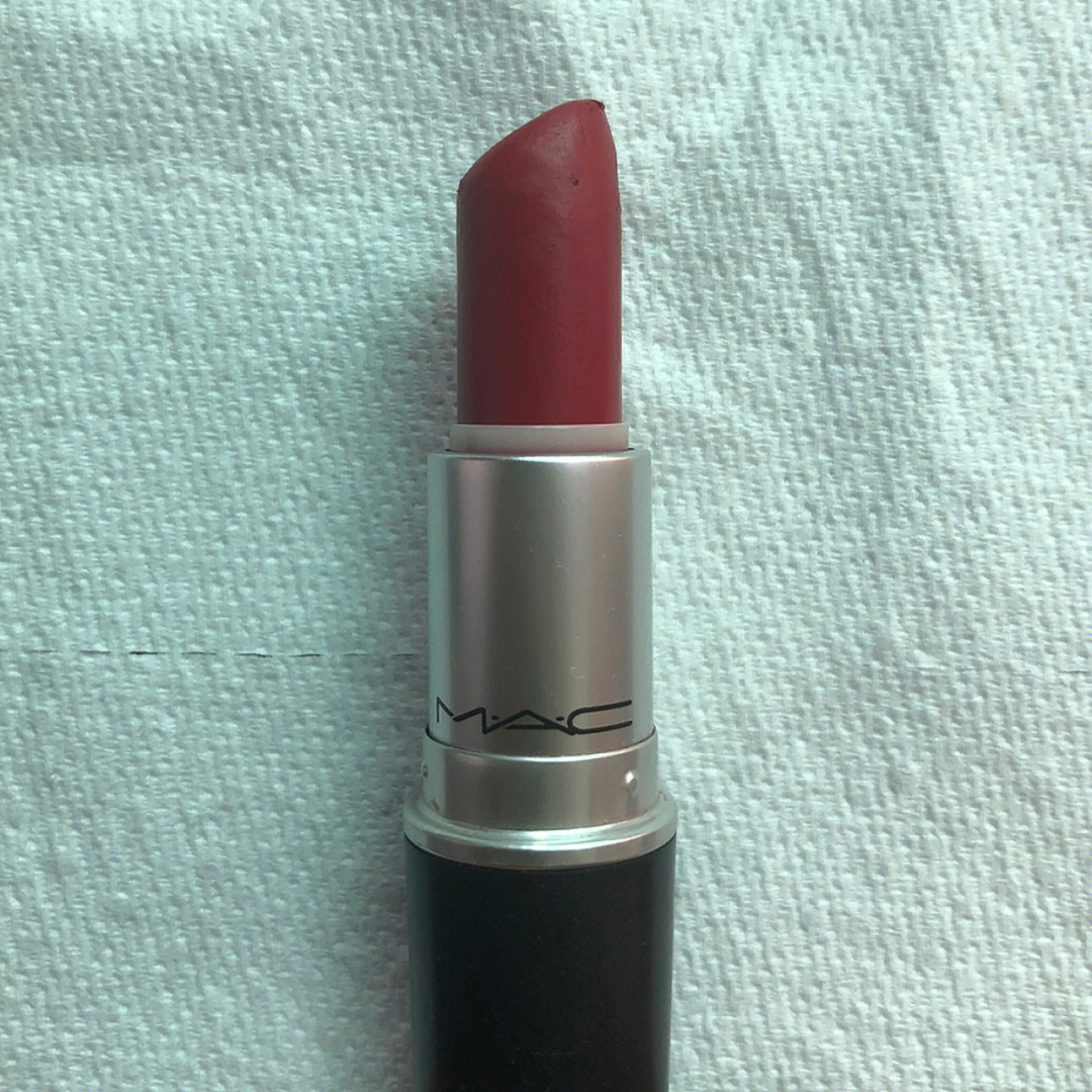 mac ruby woo图片