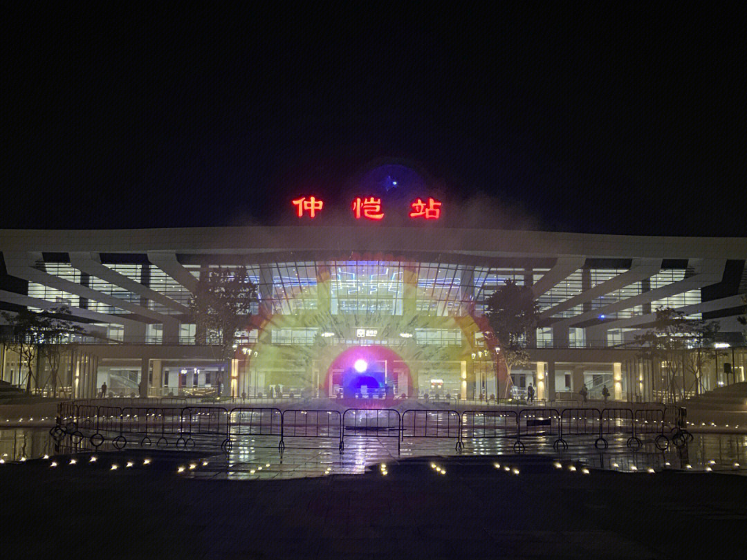 惠州龙门高铁站图片