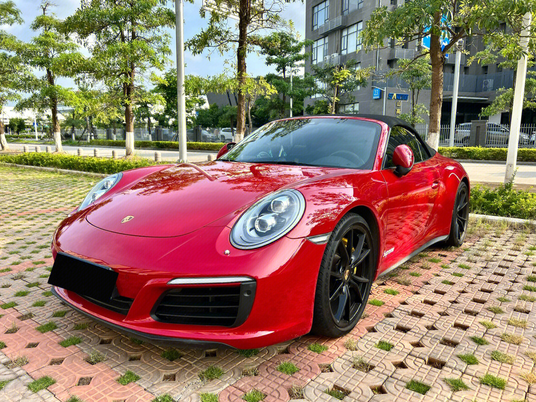 保时捷911carrera4四驱敞篷车浪漫的神