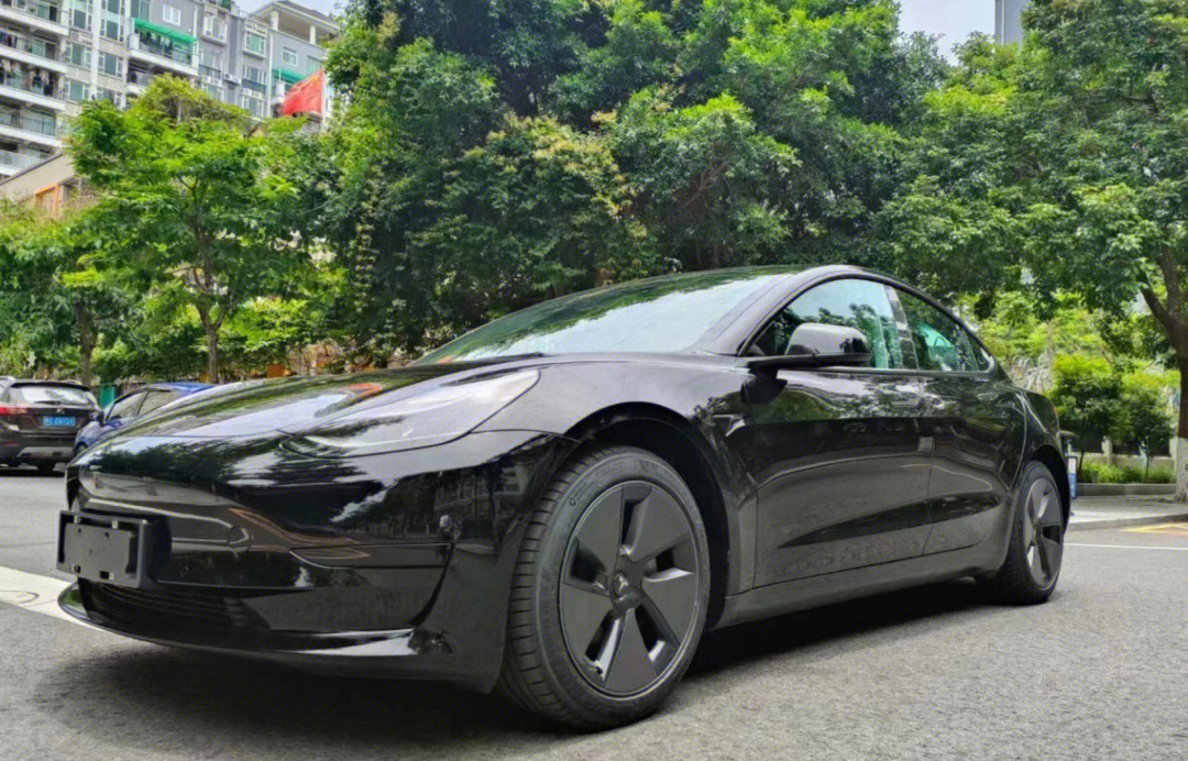 特斯拉model3