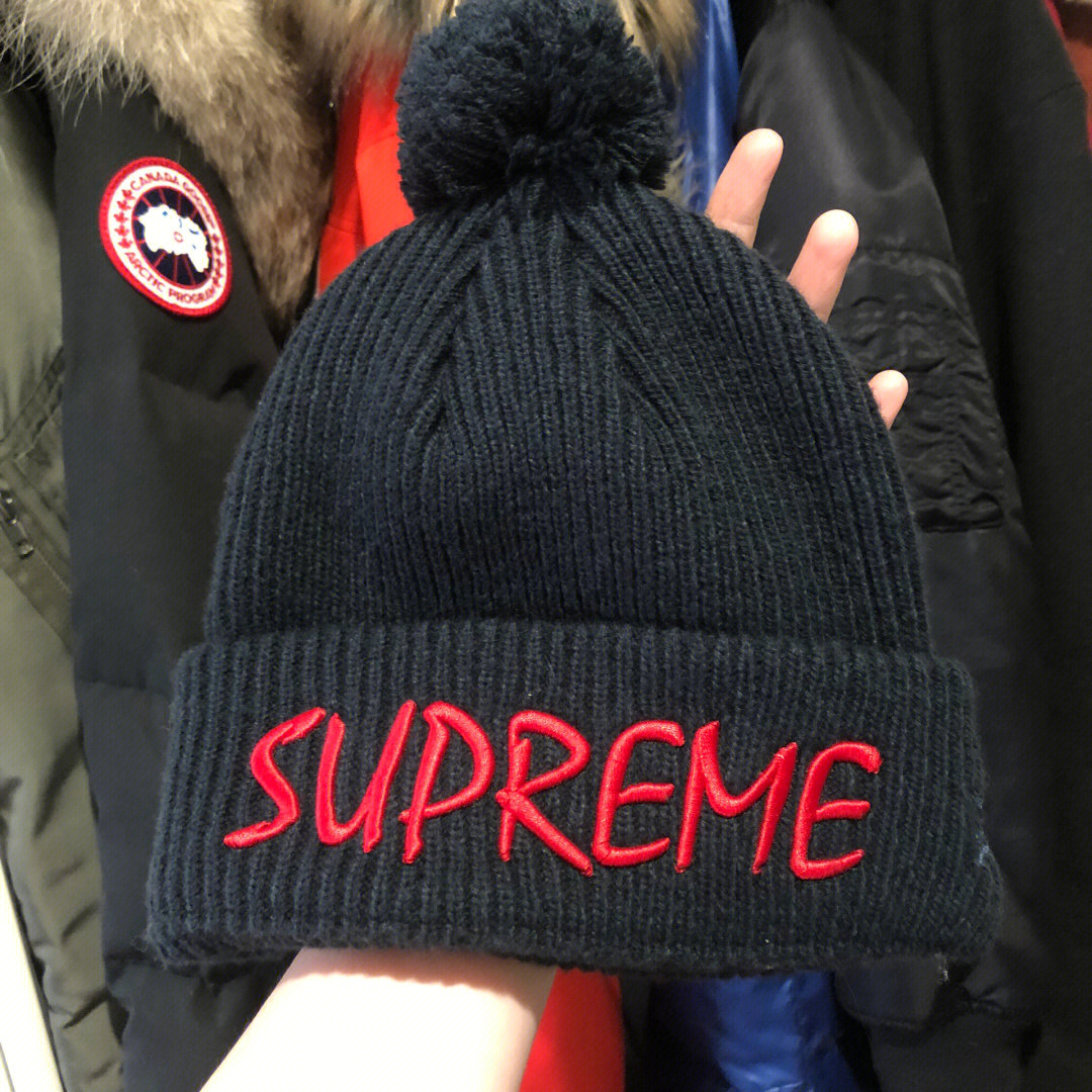 supreme针织帽真假对比图片