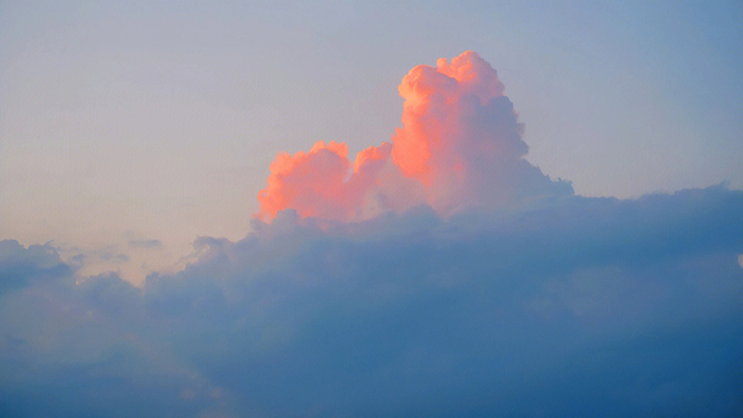 天空鱼肚白图片图片