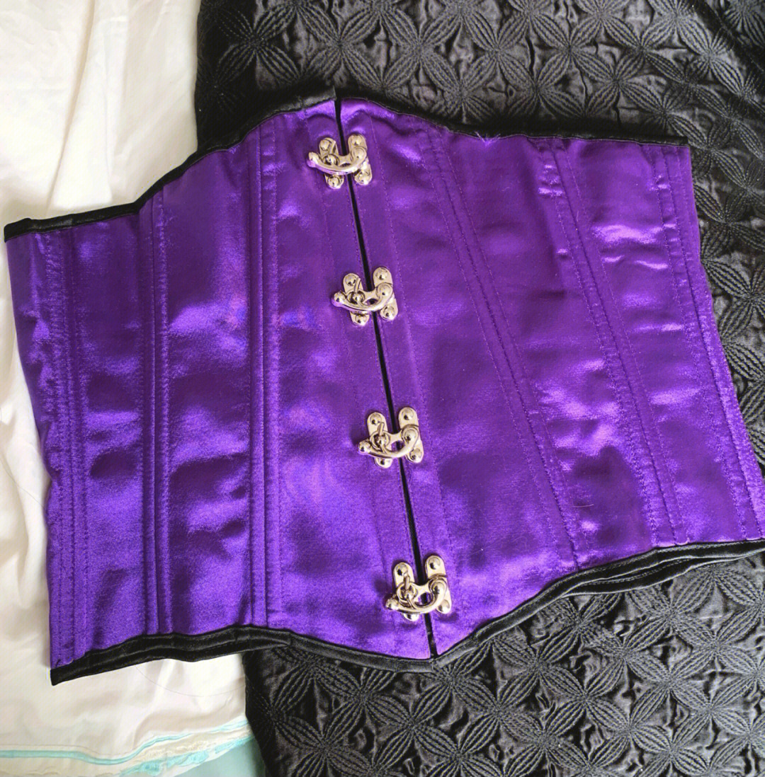 紫色缎面复古扣腰封