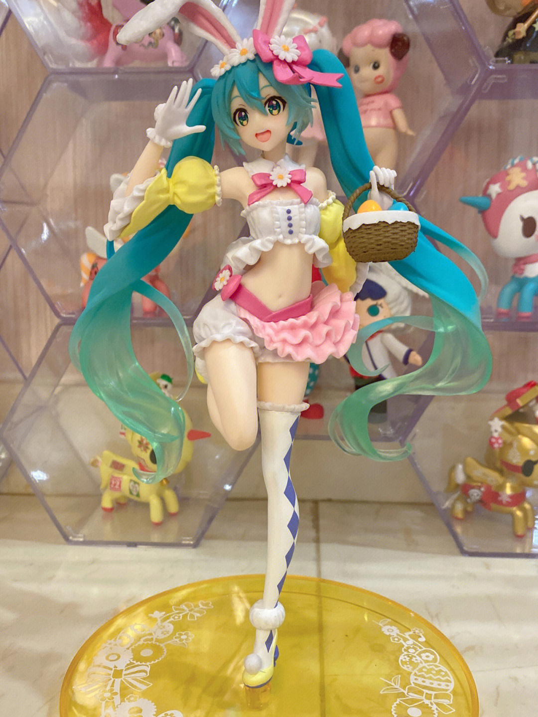 taito初音未来miku春服兔儿手办