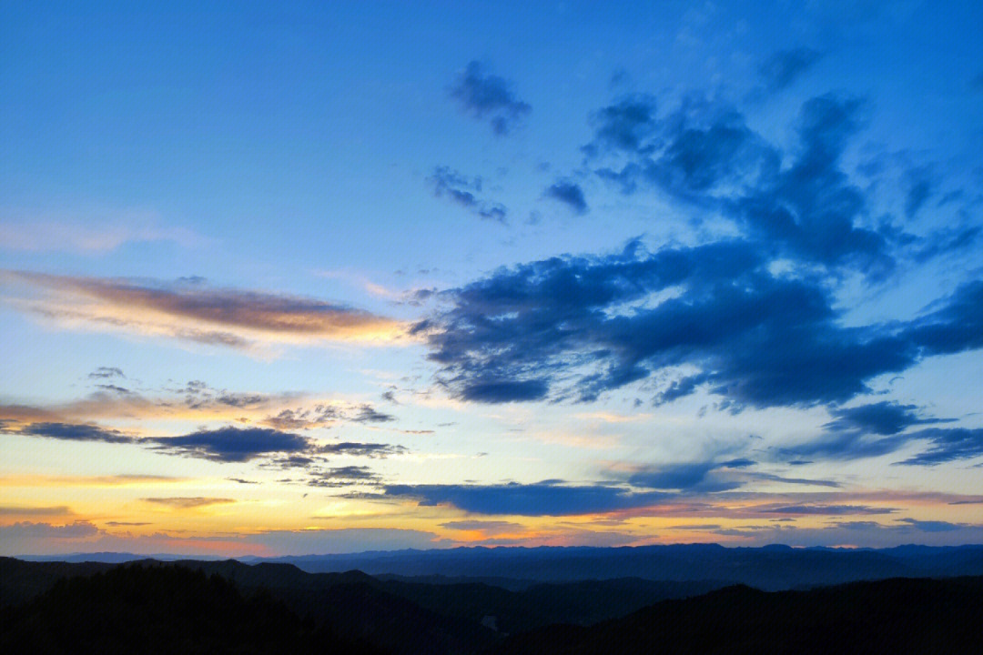 容县卧龙山庄风景区图片