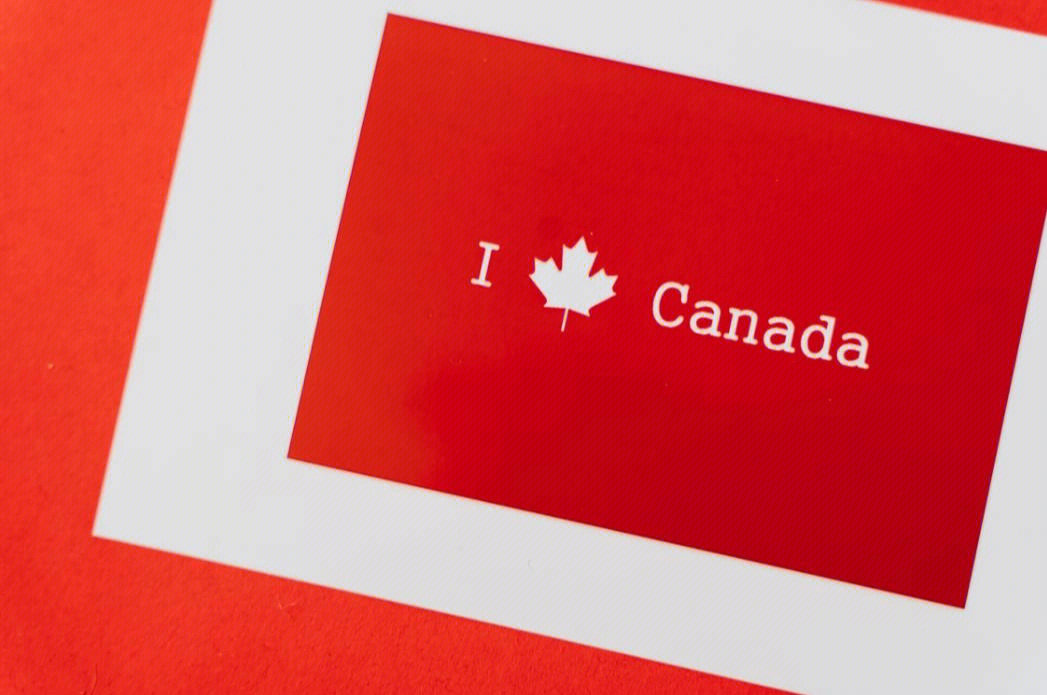 加拿大无损卡红图片