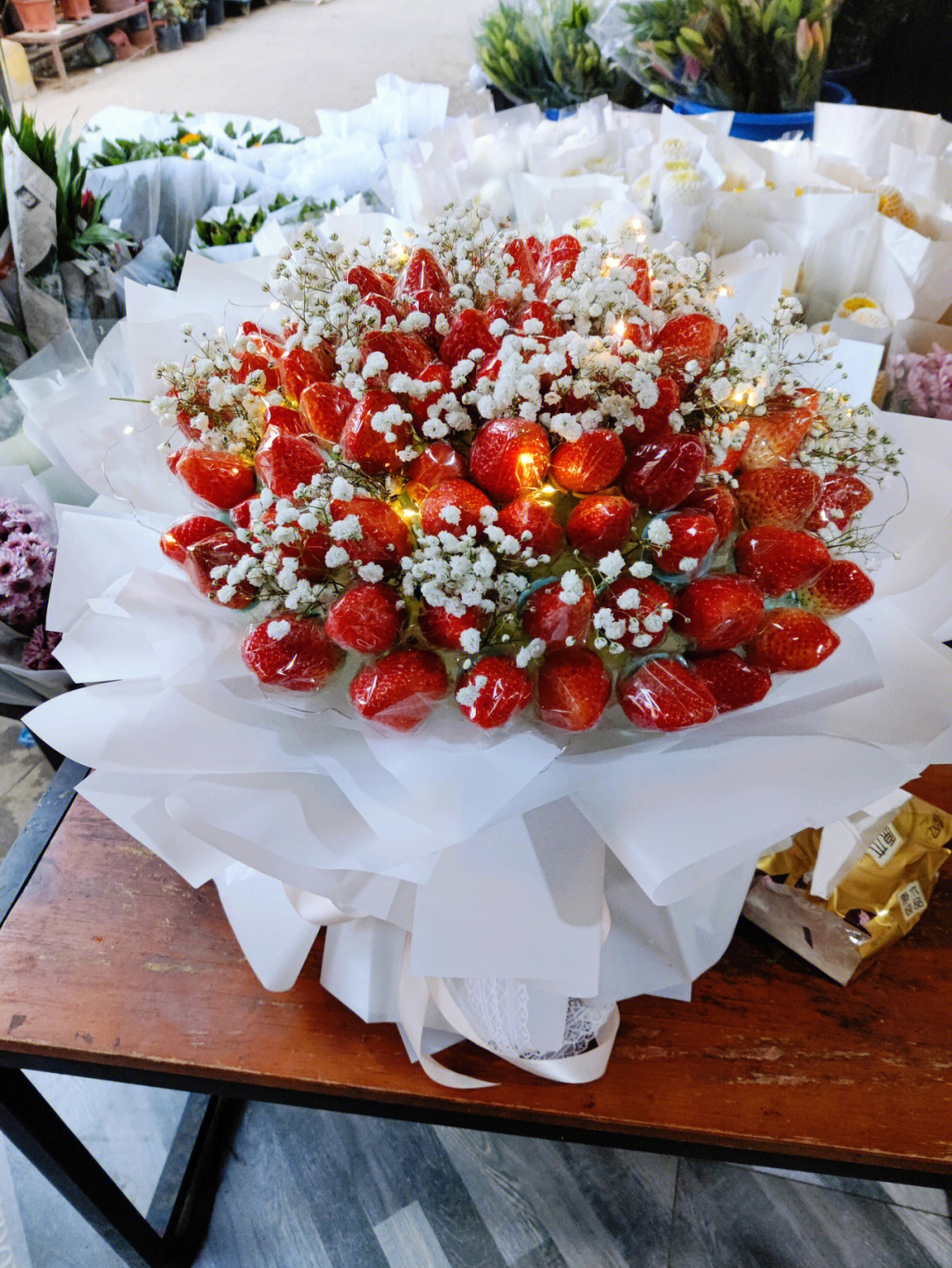 草莓花束怎么包装图解图片
