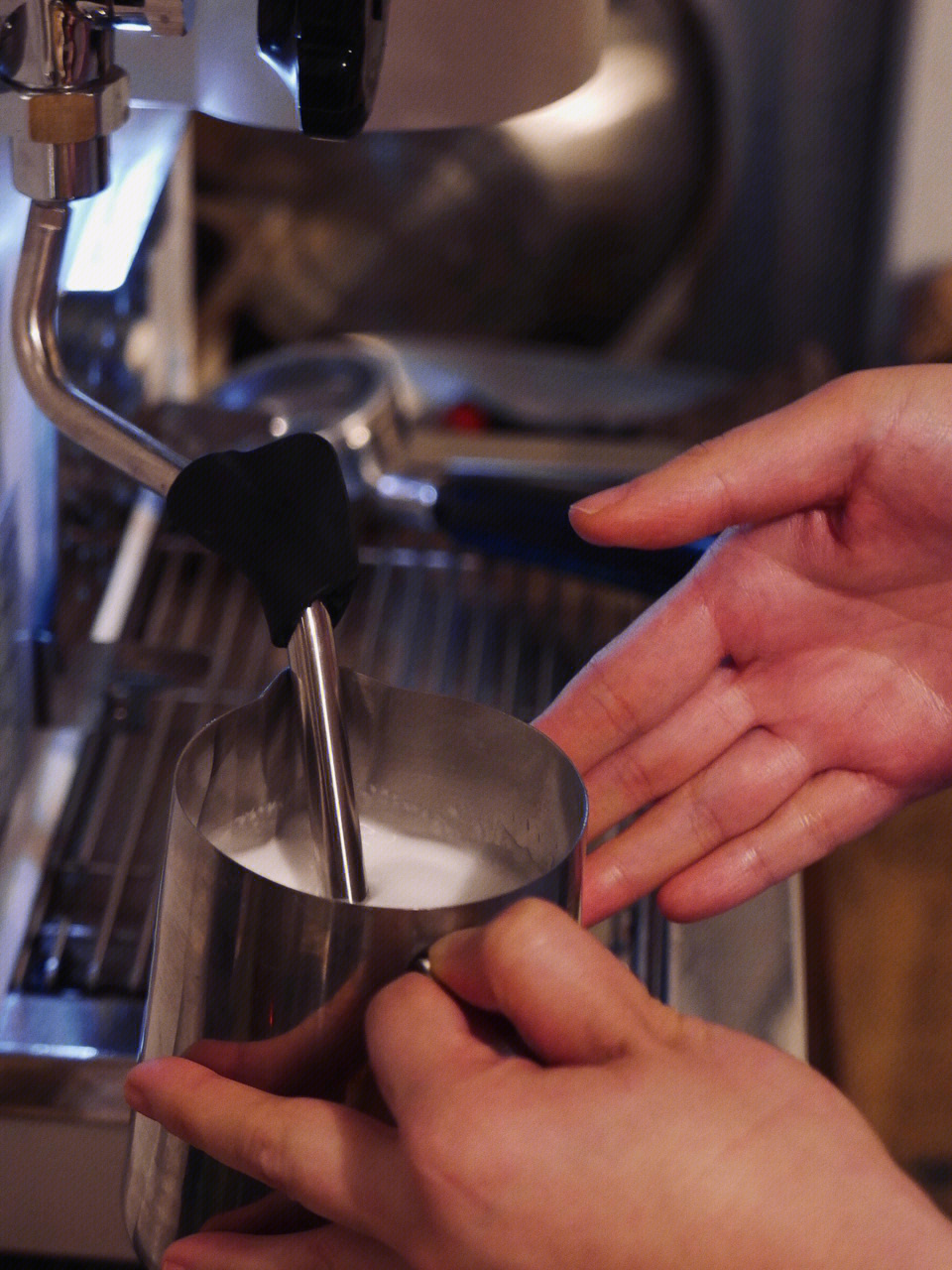 2如何正确使用咖啡机和磨豆机2磨豆机的使用21研磨的目的2