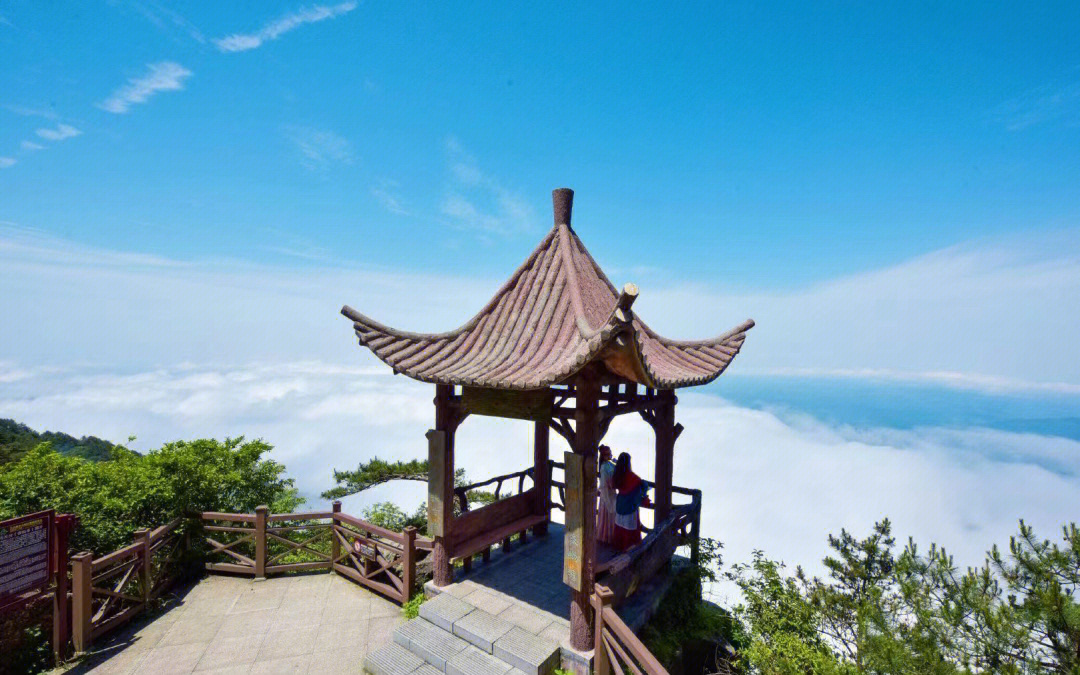 天岳幕阜山风景图片图片