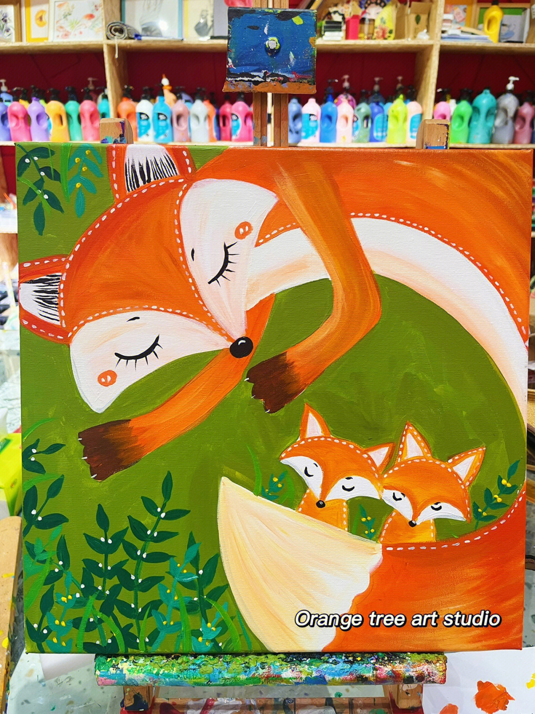 抱狐狸的女孩油画图片