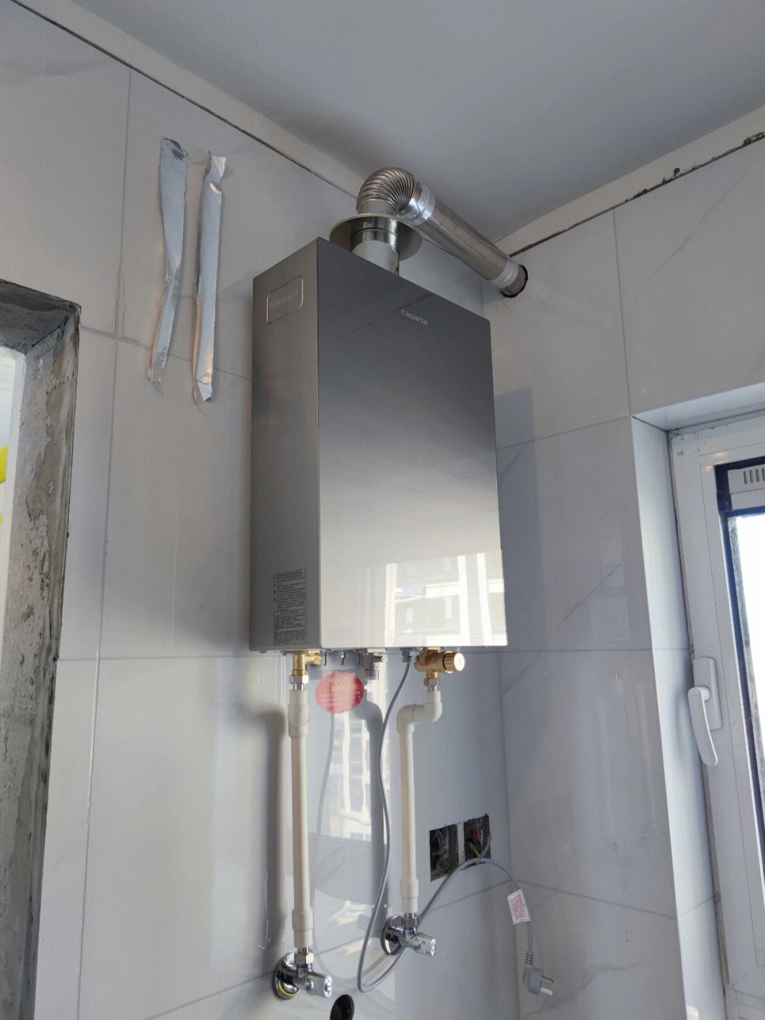 卡萨帝电热水器安装图图片