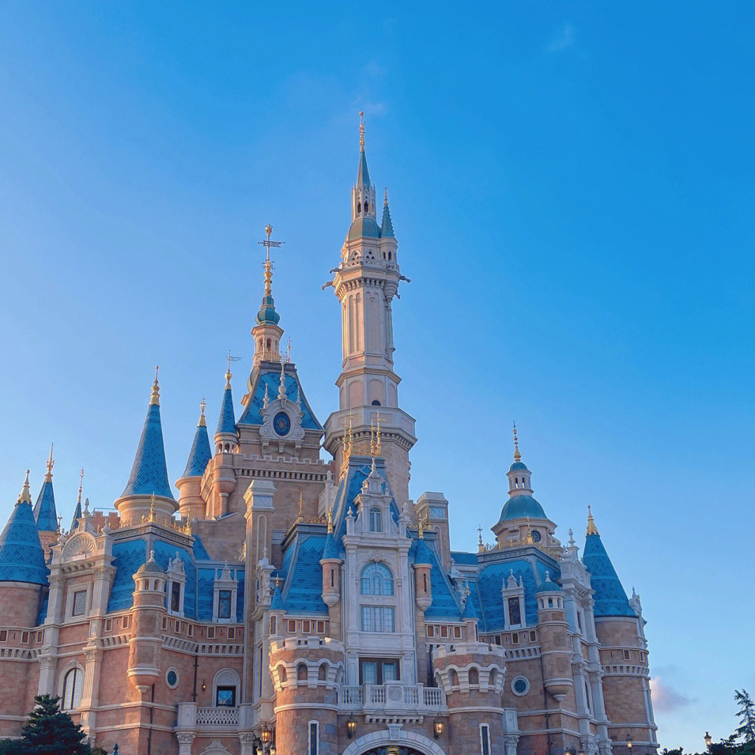 迪士尼城堡太美丽了