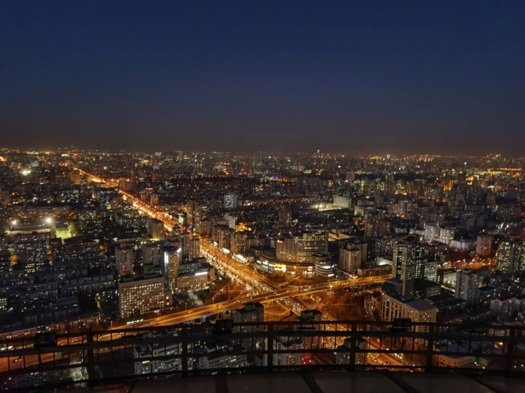 中央电视塔俯瞰北京夜景