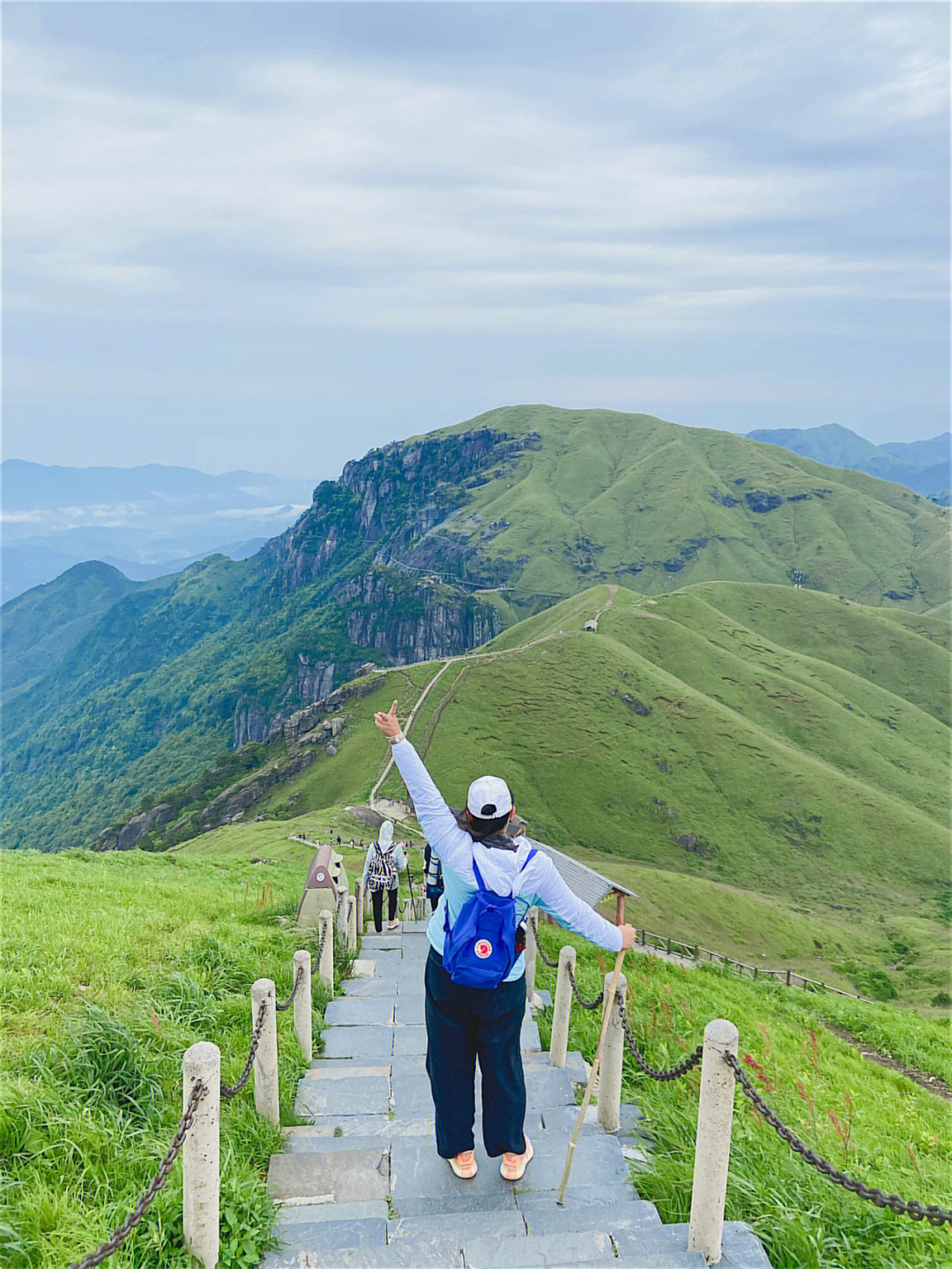 武功山爬山图片